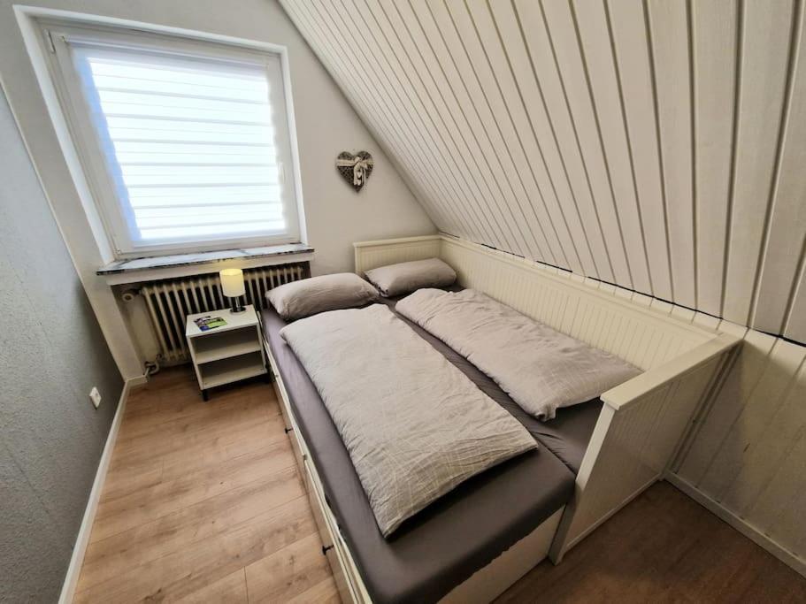 Gemuetliche Wohnung Direkt Am Kuestenkanal! Wardenburg Dış mekan fotoğraf